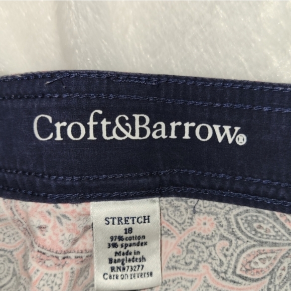 Croft and Barrow Classic Fit Twill Skort Shorts Blue Pink Paisley Print sz 18 - Picture 3 of 6